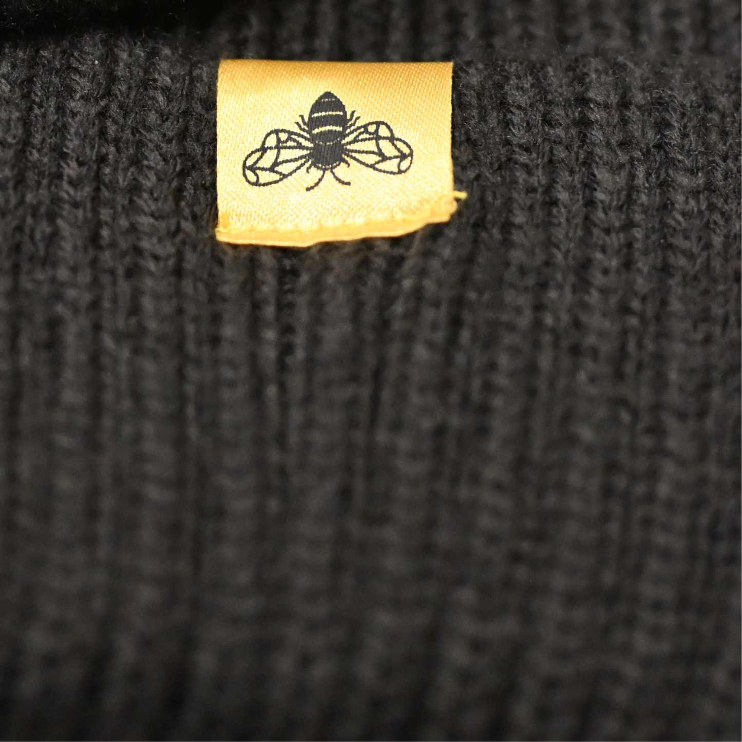 ROKUSTA Bee Knit Hat